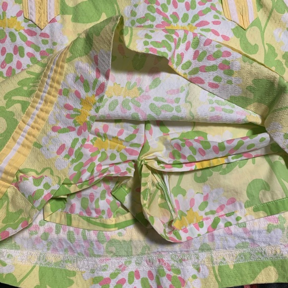 Lilly Pulitzer Short / Skirt, Floral, size 14 - Picture 3 of 3